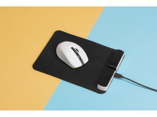 Коврик для мыши со встроенным USB-хабом Plug